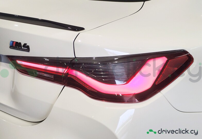 BMW M4 White