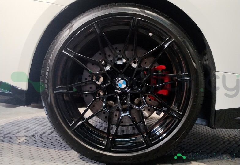 BMW M4 White