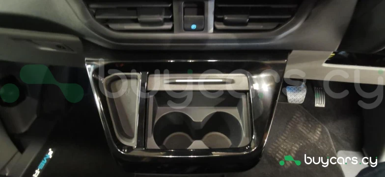 Ford E-Transit Orange