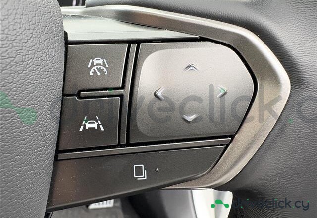 Lexus NX Белый