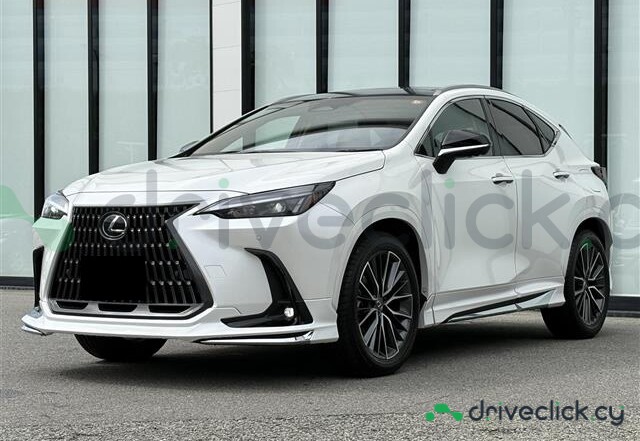 Lexus NX Белый