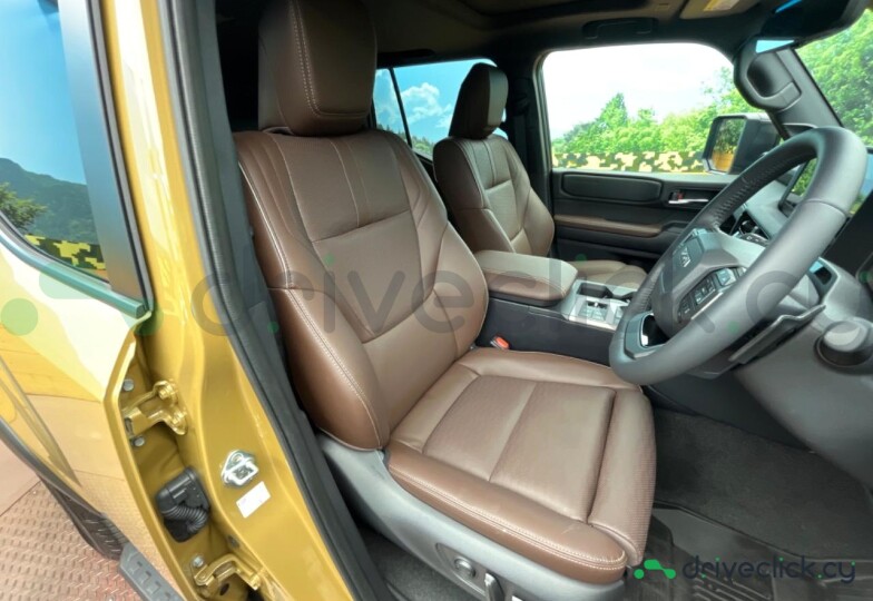 Toyota Land Cruiser 250 Gold