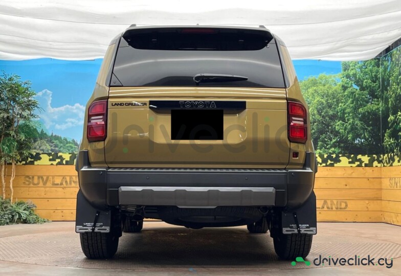 Toyota Land Cruiser 250 Gold
