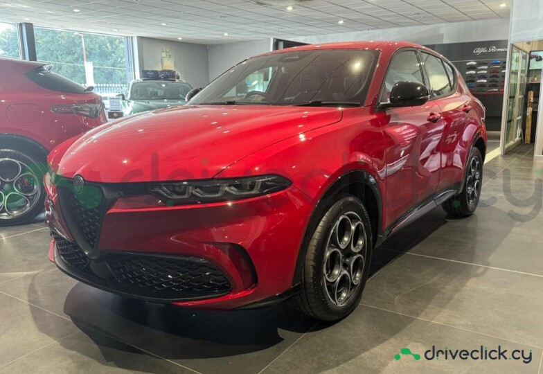 Alfa Romeo Tonale Red