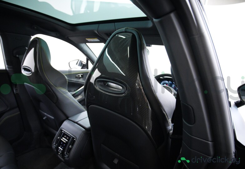 Aston Martin DBX Black