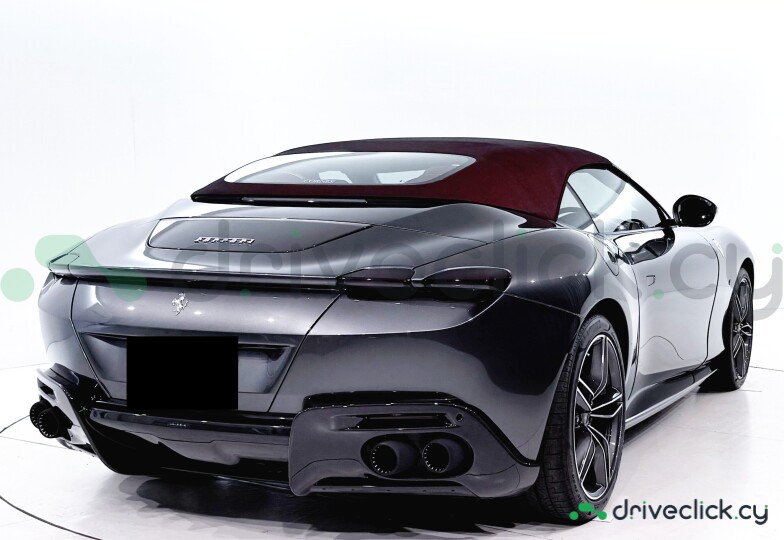 Ferrari Roma Серый