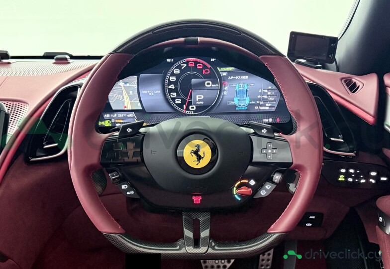 Ferrari Roma Серый