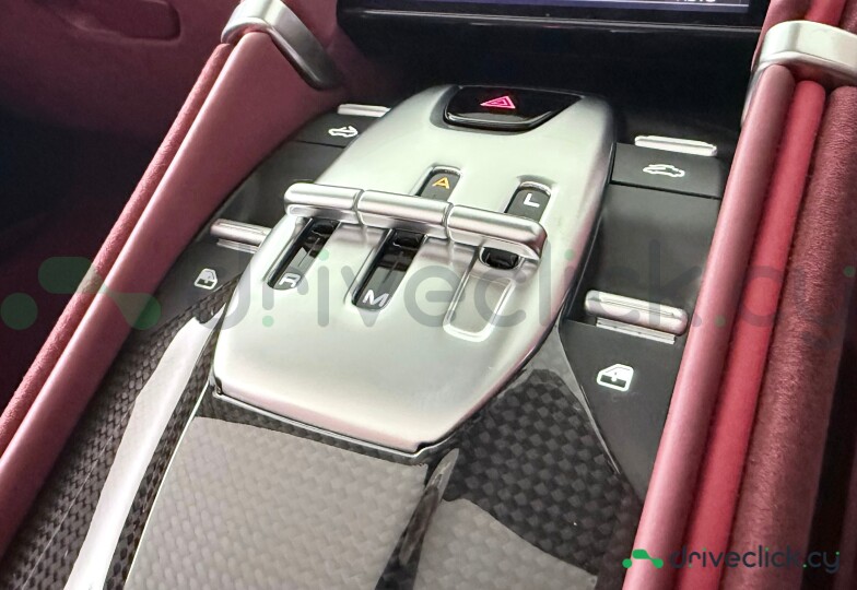 Ferrari Roma Серый