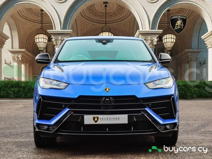 Lamborghini Urus Синий