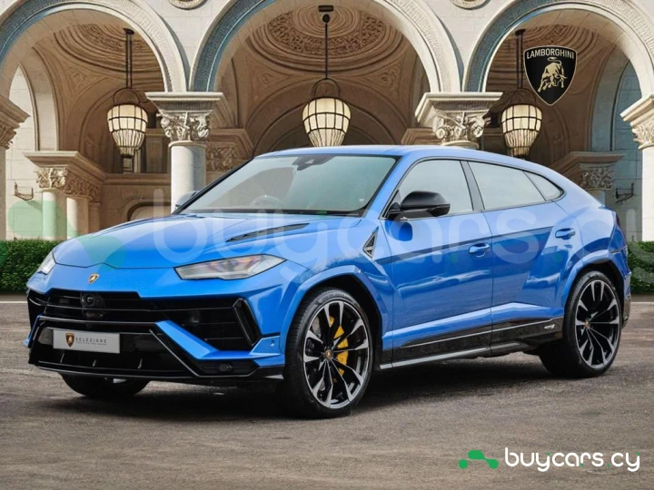 Lamborghini Urus Синий