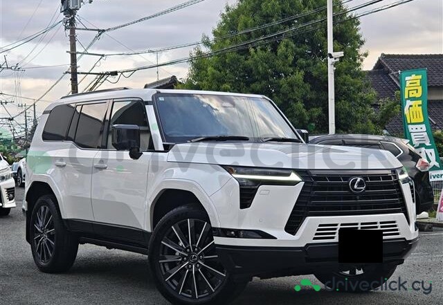 Lexus GX Белый