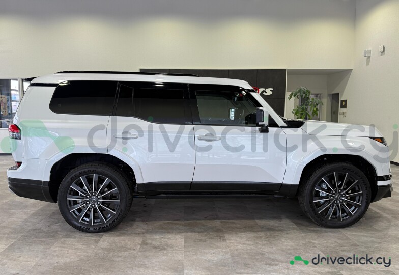 Lexus GX Белый