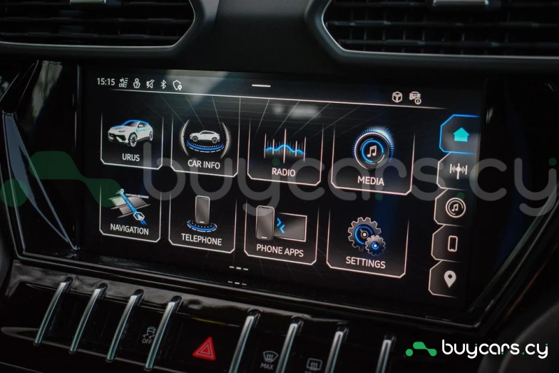 Lamborghini Urus Синий