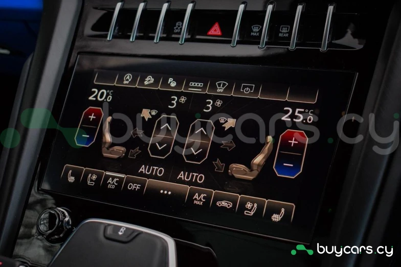 Lamborghini Urus Синий