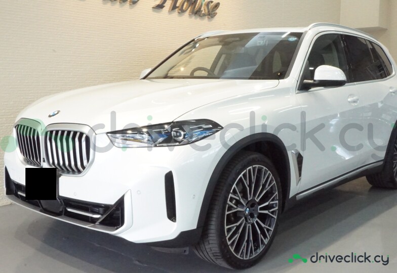BMW X5 White