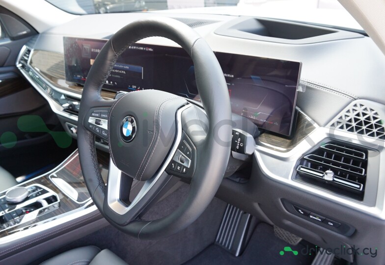 BMW X5 White