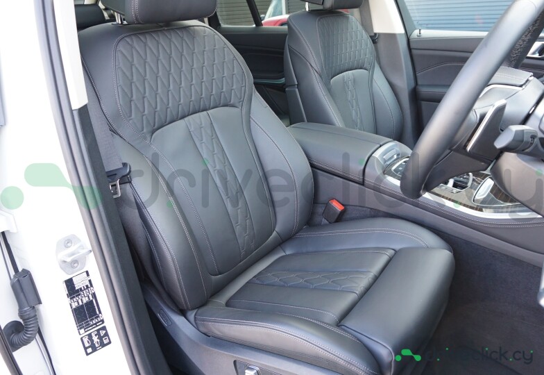 BMW X5 White