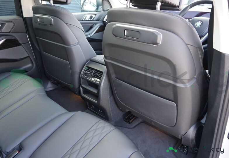 BMW X5 White