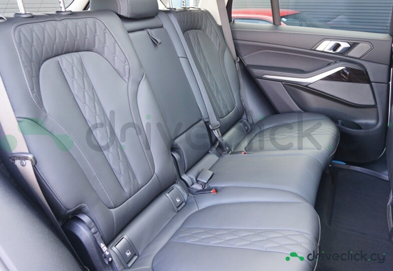 BMW X5 White