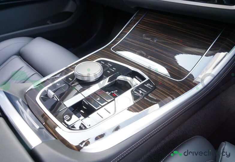 BMW X5 White