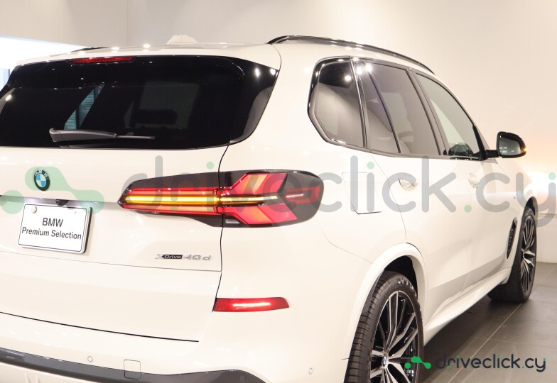 BMW X5 Белый