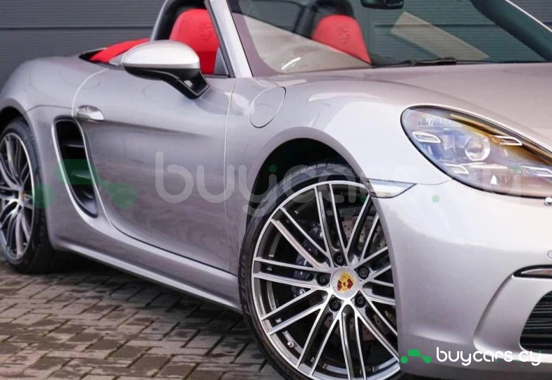 Porsche 718 Boxster Серый