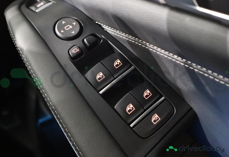 BMW X5 Белый