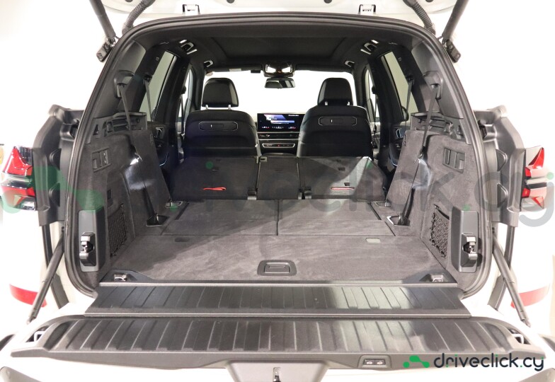 BMW X5 Белый