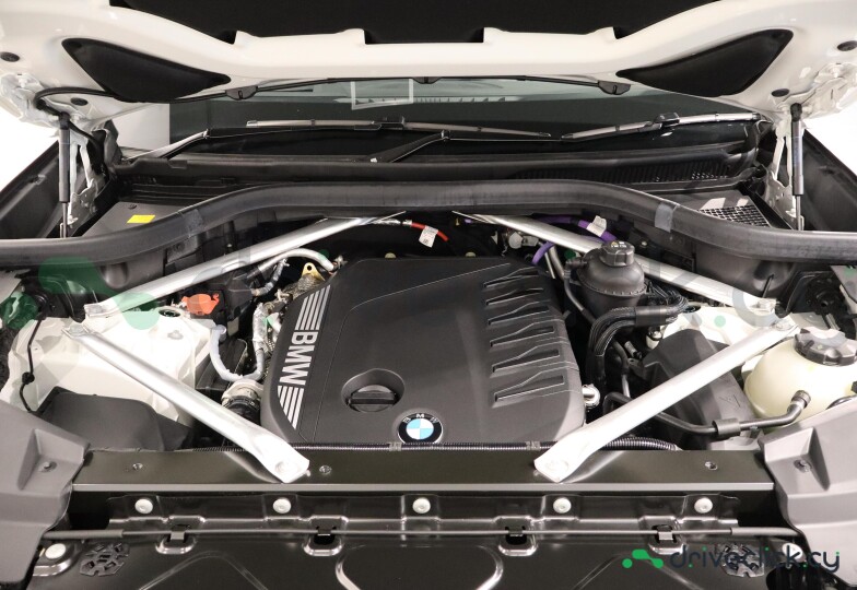 BMW X5 Белый