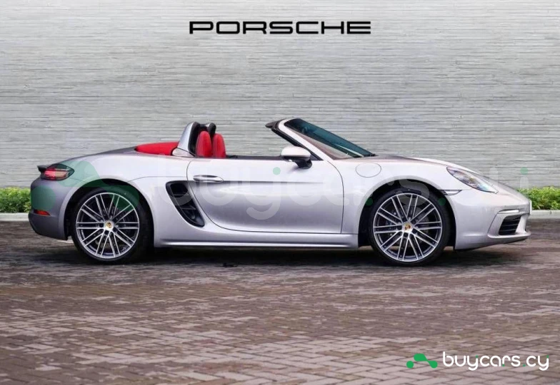 Porsche 718 Boxster Серый