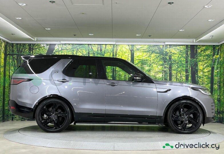 Land Rover Discovery Sport Серый