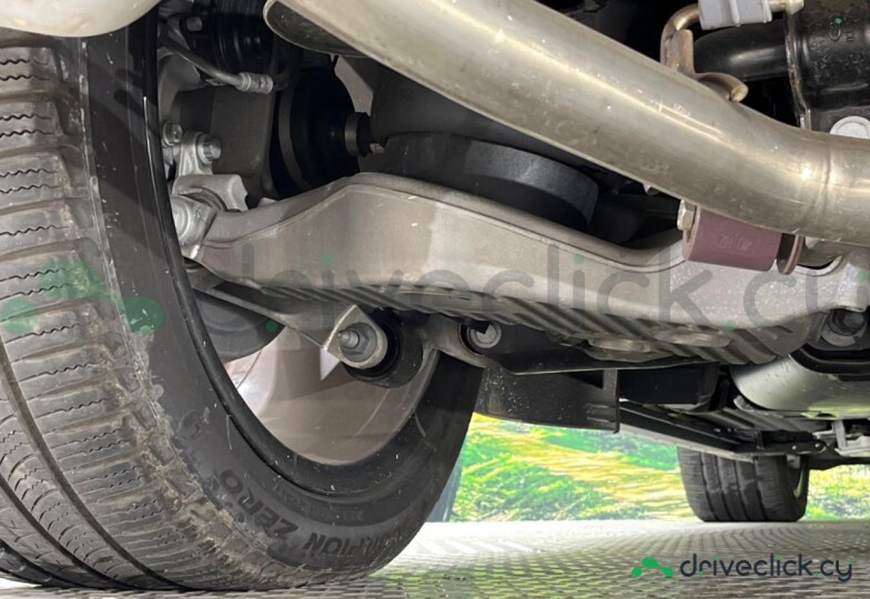 Land Rover Discovery Sport Серый