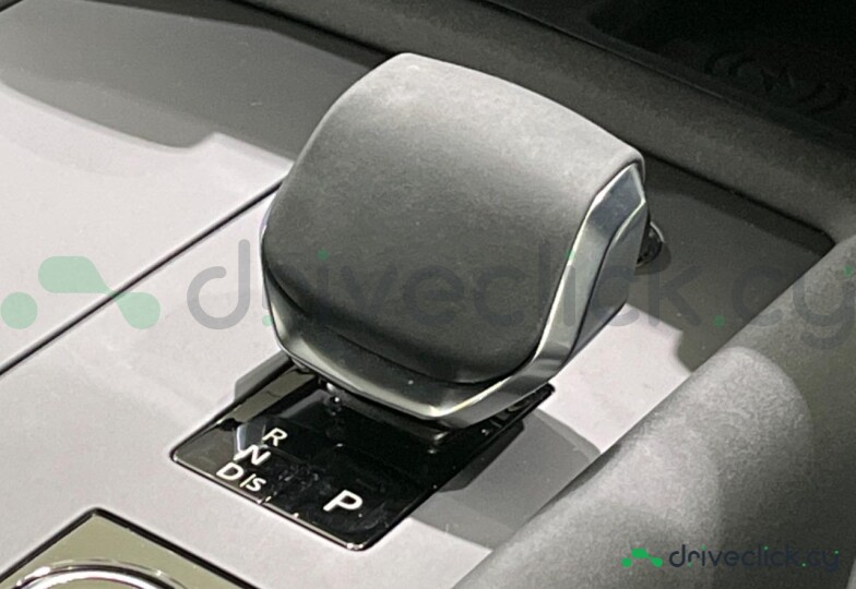 Land Rover Discovery Sport Серый