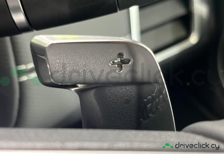 Land Rover Discovery Sport Серый
