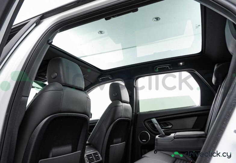 Land Rover Discovery Sport Белый