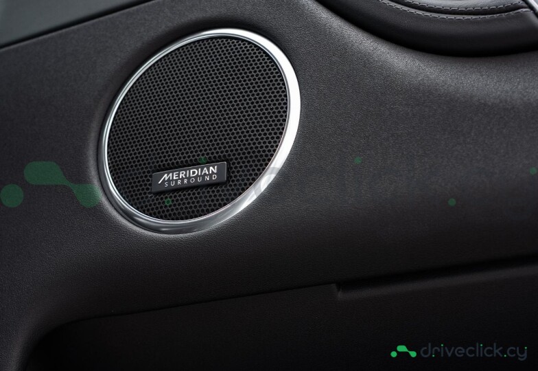 Land Rover Discovery Sport Белый