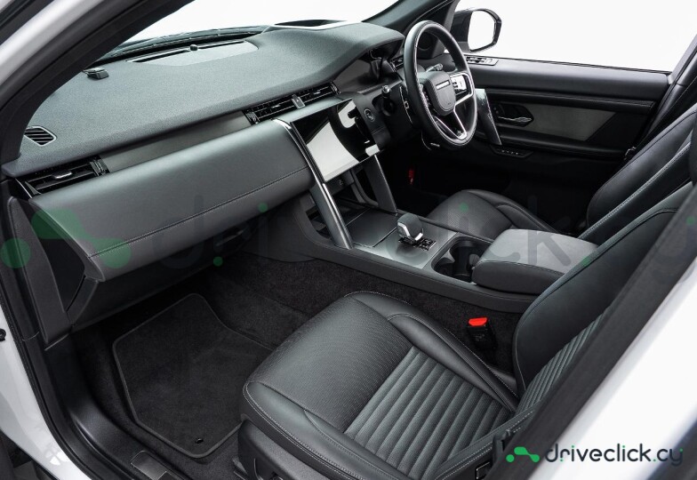 Land Rover Discovery Sport Белый