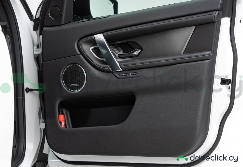 Land Rover Discovery Sport Белый