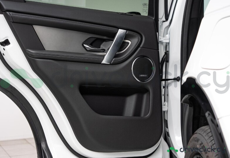 Land Rover Discovery Sport Белый
