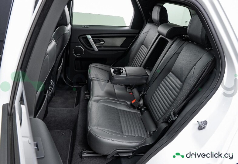 Land Rover Discovery Sport Белый