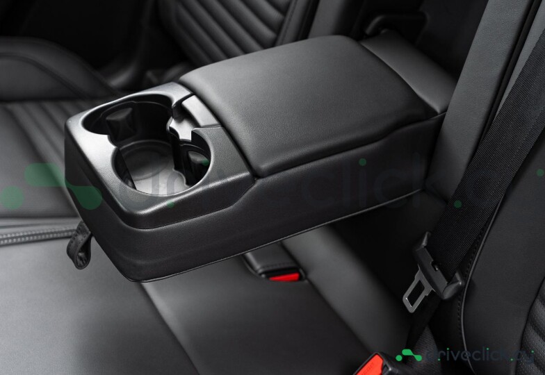 Land Rover Discovery Sport Белый