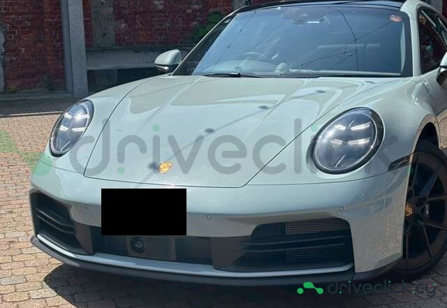 Porsche 911 Green