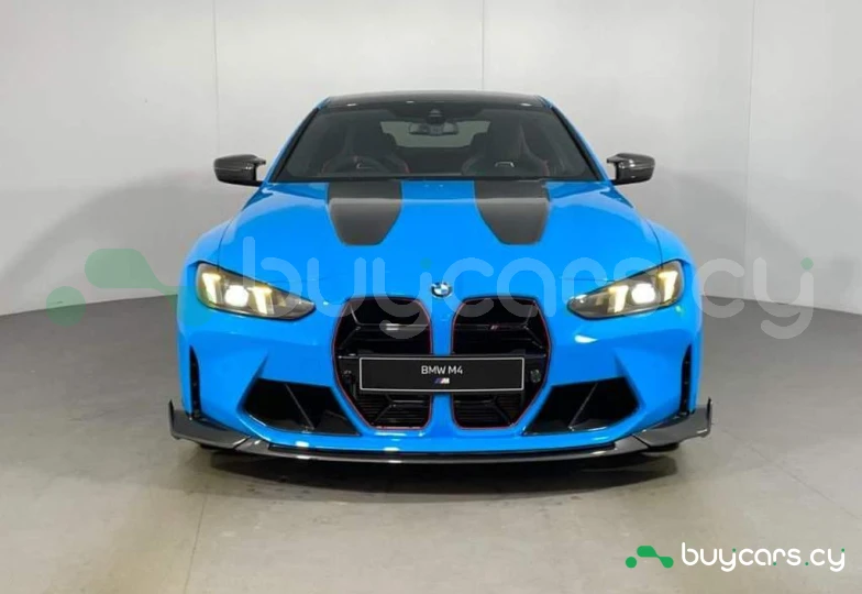 BMW M4 Синий