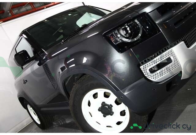 Land Rover Defender Grey