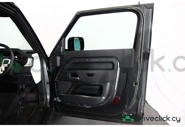 Land Rover Defender Grey