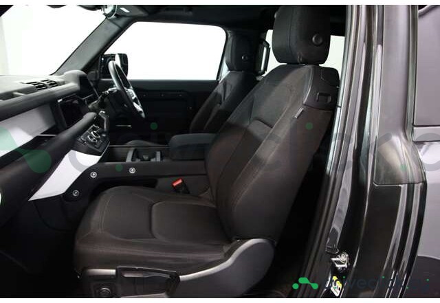 Land Rover Defender Grey