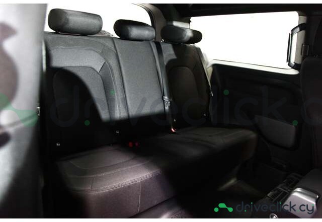 Land Rover Defender Grey