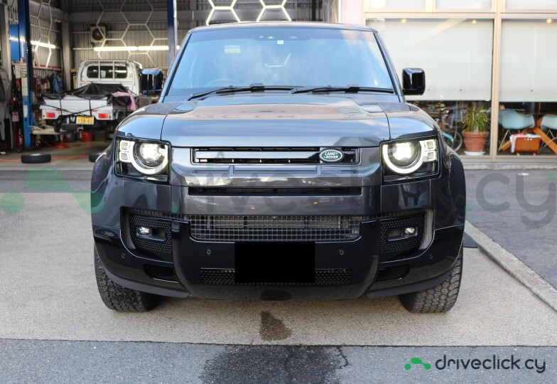 Land Rover Defender Grey