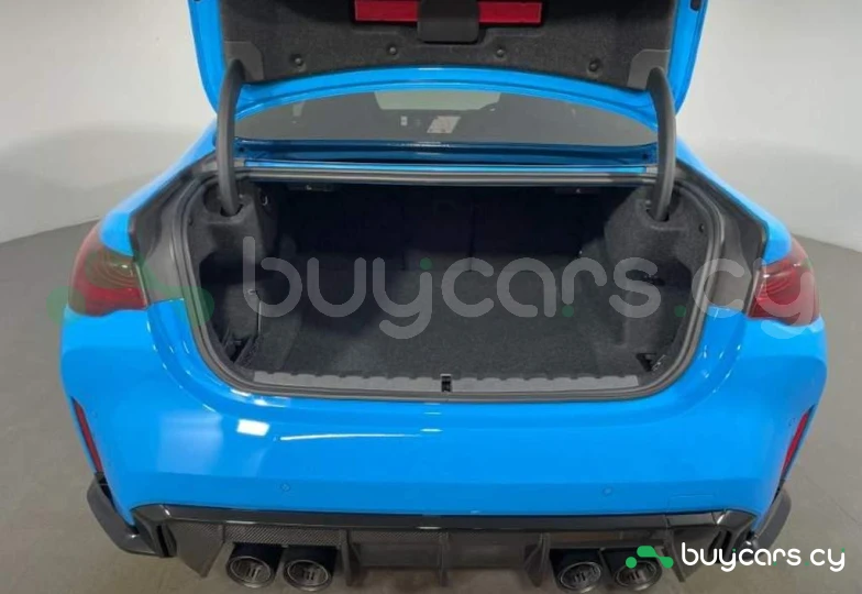 BMW M4 Синий