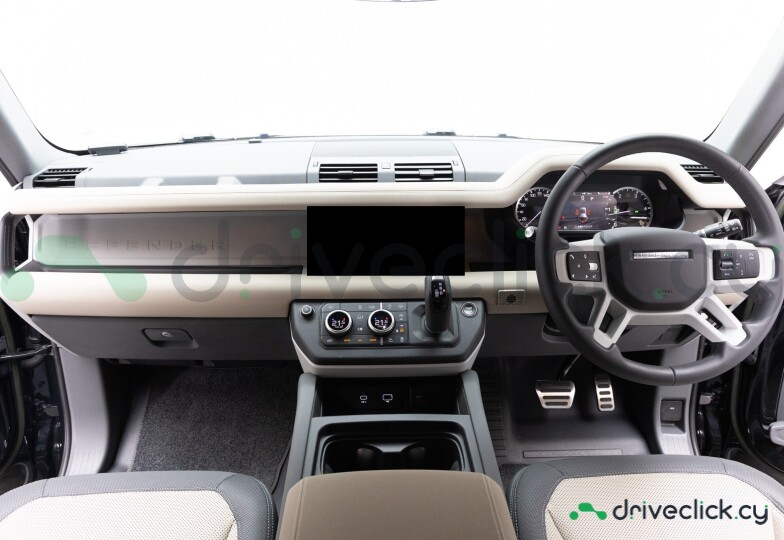 Land Rover Defender Black